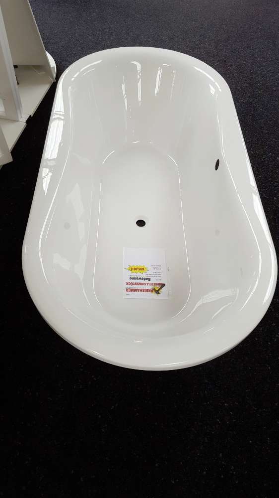 Ausstellungsstück Riho Oval Badewanne Lugano