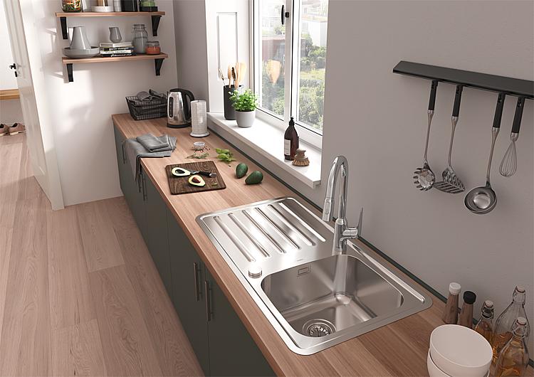 Hansgrohe Spültischmischer Focus 220 M42, mit herausziehbarer Geschirrbrause
