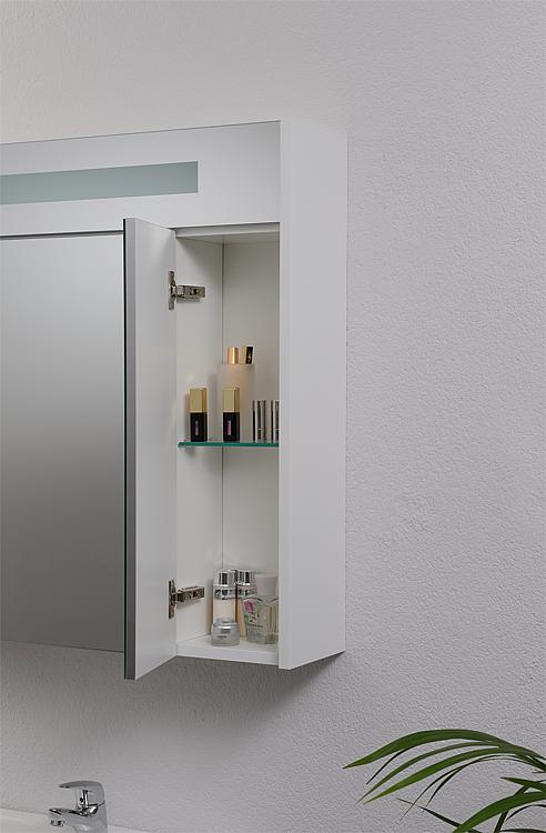 Spiegelschrank mit beleuchteter LED-Zierblende, 1050 mm Breite